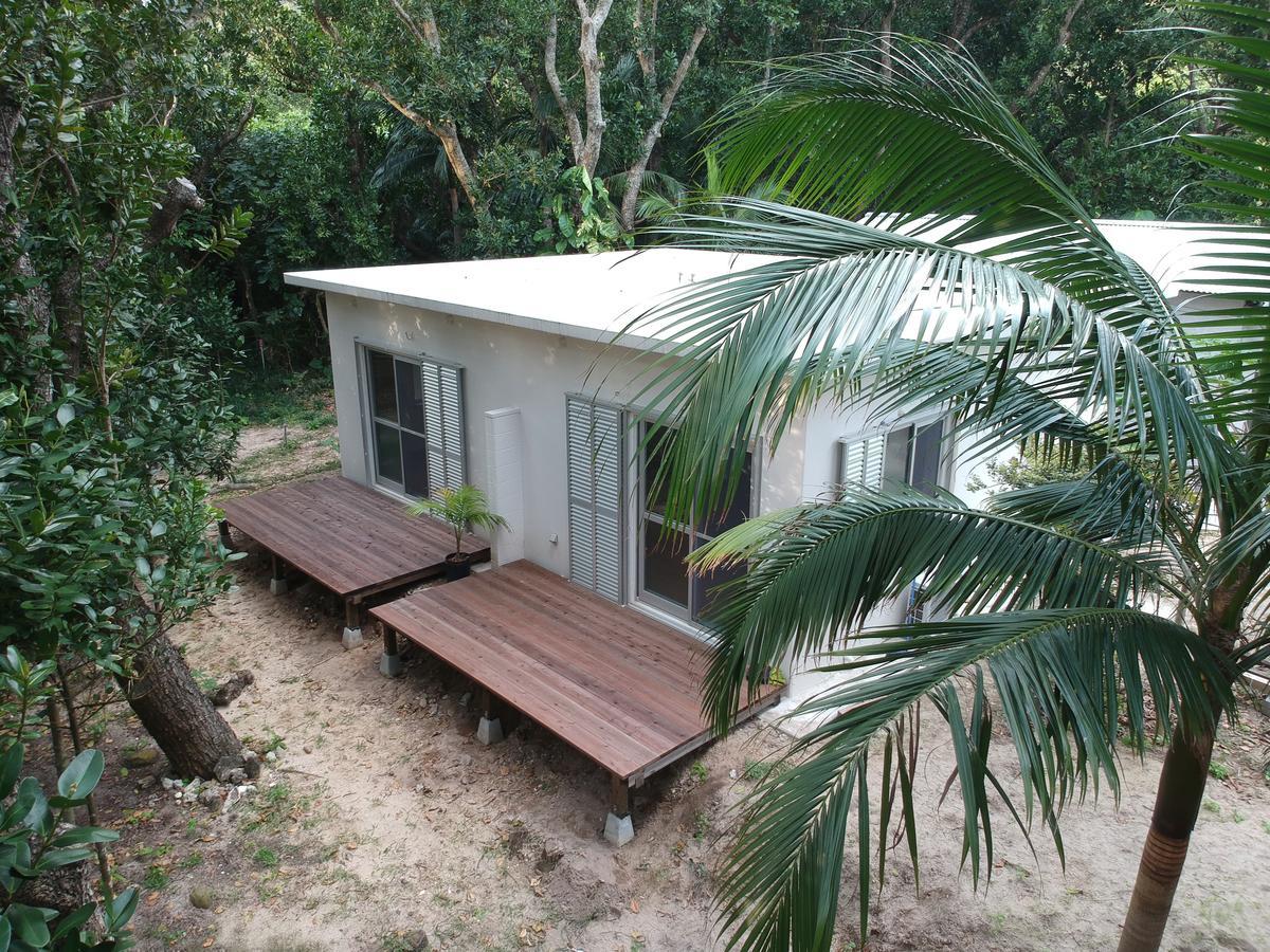 Kuganipi Beachside Inn Iriomote Urauchi Exterior foto